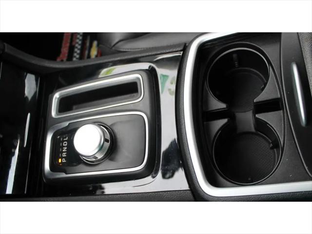 2023 Chrysler 300 Touring L