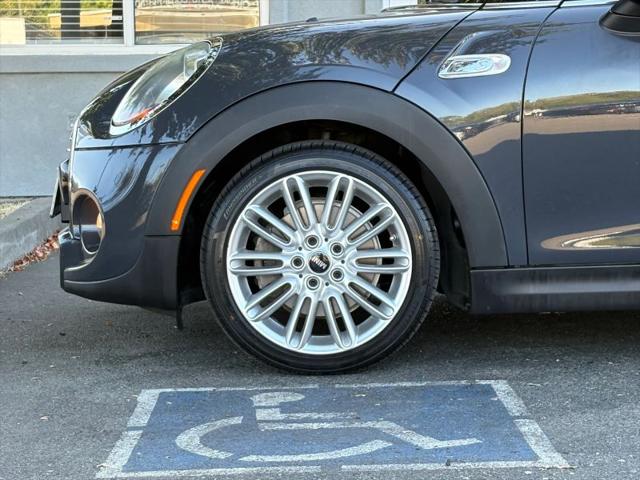 2016 MINI Hardtop Cooper S