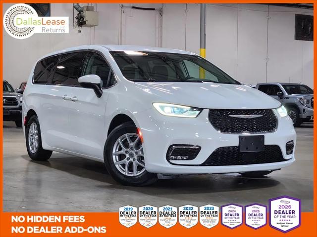 2023 Chrysler Pacifica Touring L for sale in Dallas, TX
