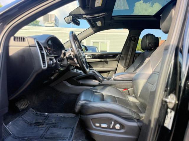 2020 Porsche Cayenne Base