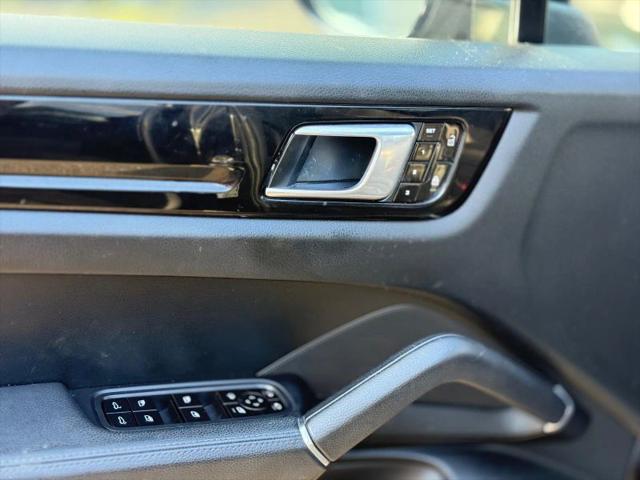 2020 Porsche Cayenne Base