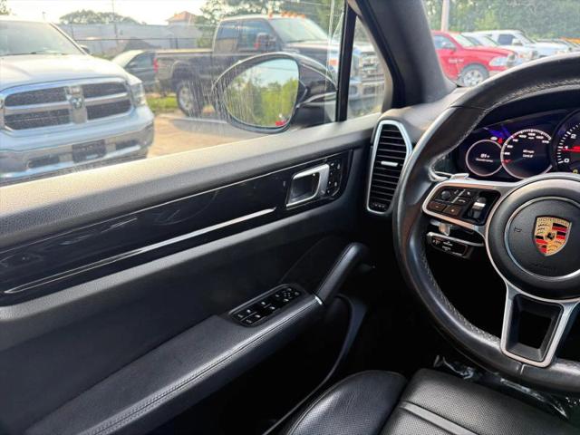 2020 Porsche Cayenne Base