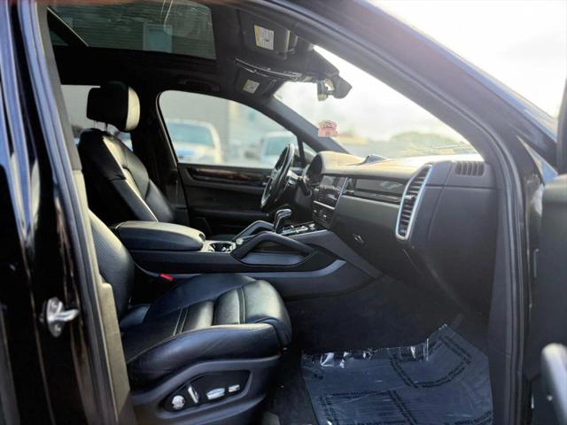 2020 Porsche Cayenne Base