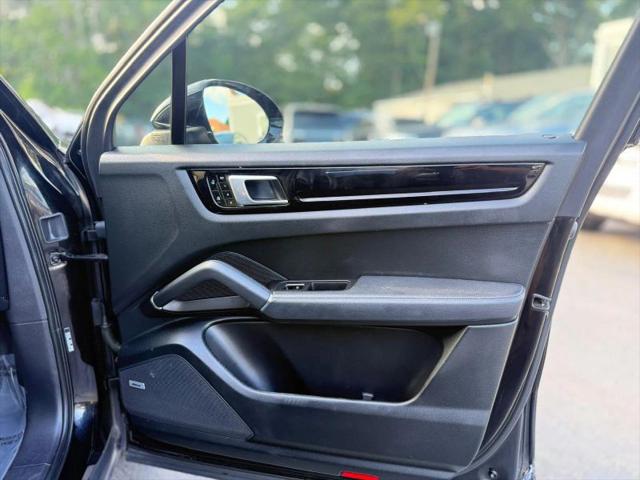 2020 Porsche Cayenne Base