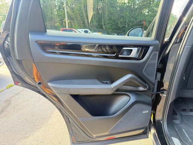 2020 Porsche Cayenne Base