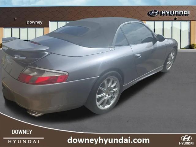2001 Porsche 911 Carrera 4