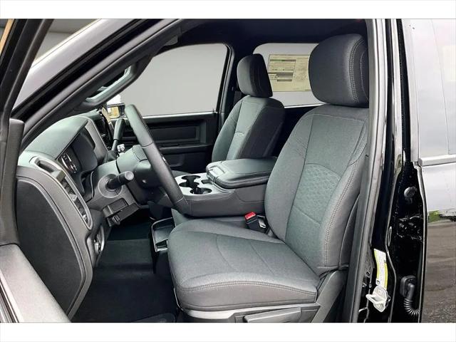 2026 Ram 3500 Tradesman Crew Cab 4x4 8 Box