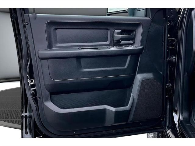 2026 Ram 3500 Tradesman Crew Cab 4x4 8 Box