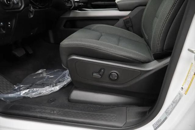 2025 Ram 1500 Big Horn Crew Cab 4x4 57 Box