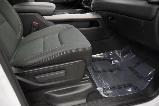 2025 Ram 1500 Big Horn Crew Cab 4x4 57 Box