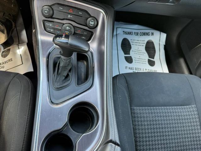 2016 Dodge Challenger SXT
