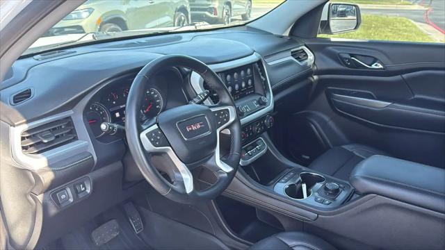 2023 GMC Acadia AWD SLT