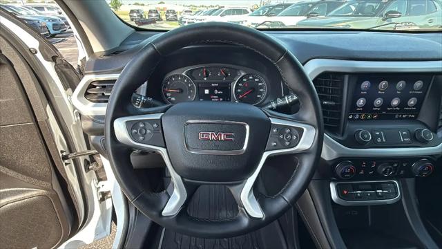 2023 GMC Acadia AWD SLT