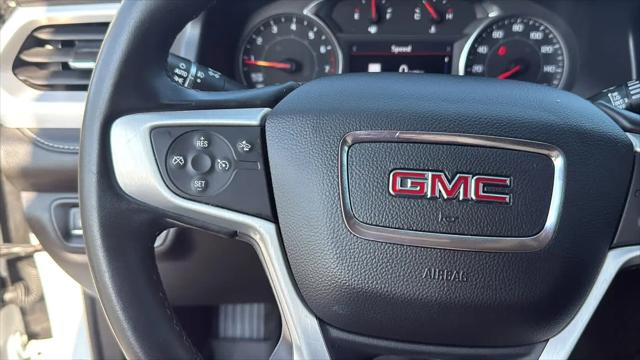 2023 GMC Acadia AWD SLT