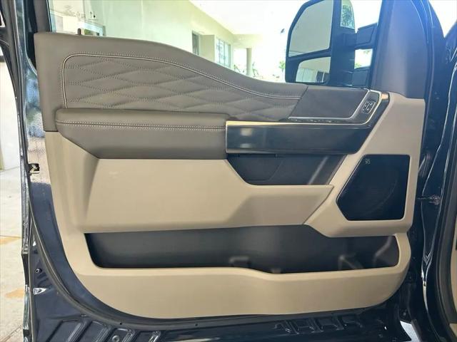 2025 Ford F-450 Platinum