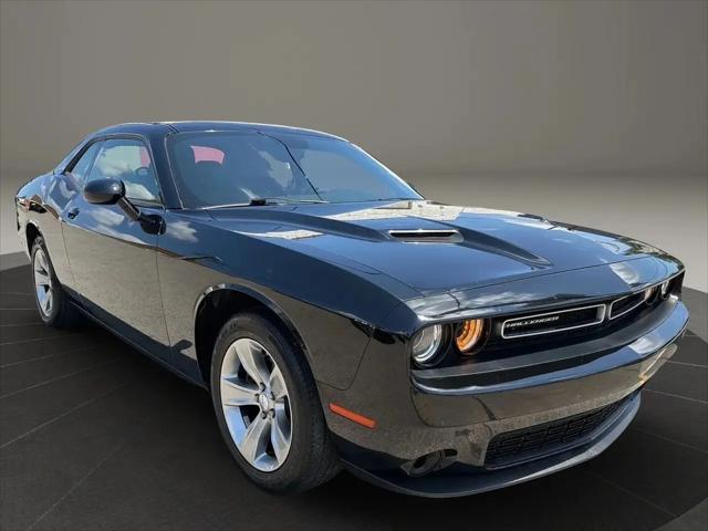 2022 Dodge Challenger SXT