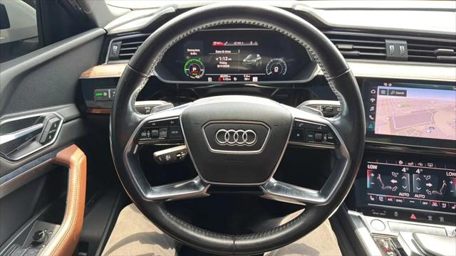2019 Audi e-tron Premium Plus