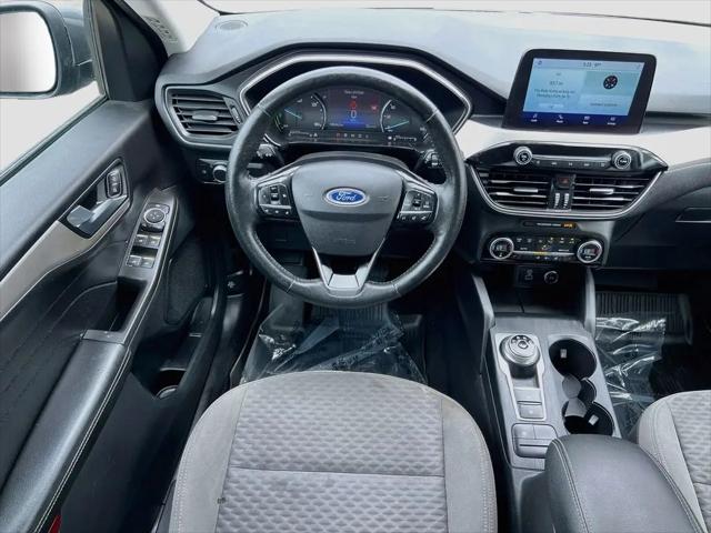 2021 Ford Escape SE Hybrid