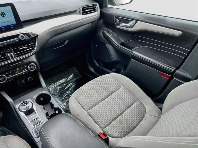 2021 Ford Escape SE Hybrid