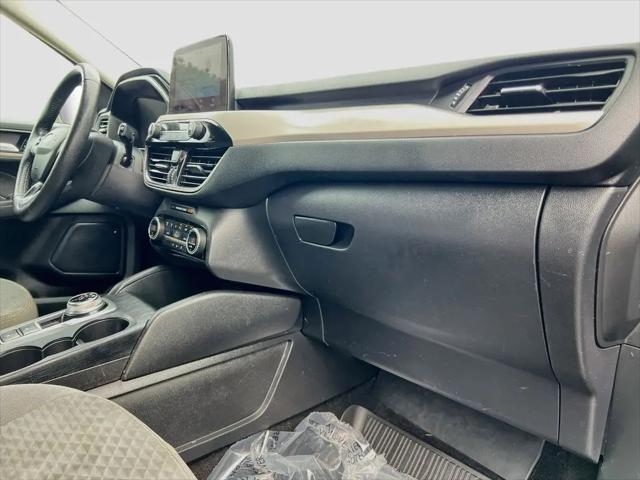2021 Ford Escape SE Hybrid