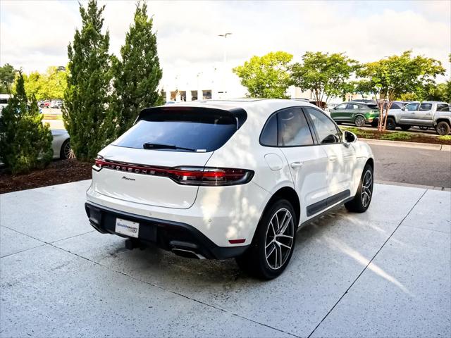 2026 Porsche Macan Macan