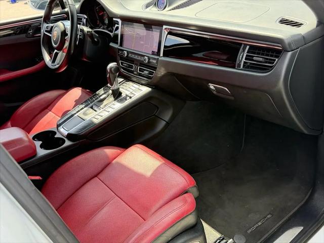 2020 Porsche Macan S