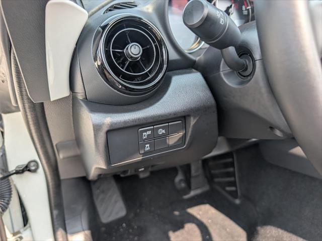 2025 Mazda MX-5 Club