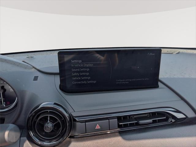 2025 Mazda MX-5 Club