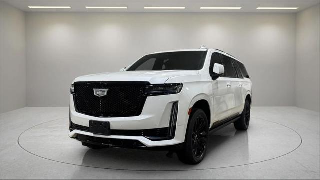 2022 Cadillac Escalade ESV Sport for sale in Waukesha, WI
