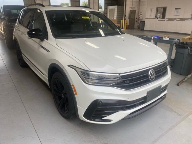 2023 Volkswagen Tiguan 2.0T SE R-Line Black for sale in Groveport, OH
