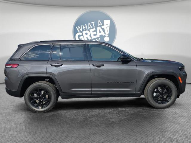 2026 Jeep Grand Cherokee Altitude 4x4