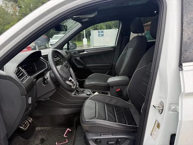 2023 Volkswagen Tiguan 2.0T SEL R-Line 2023 Volkswagen Tiguan 2.0T SEL R-Line