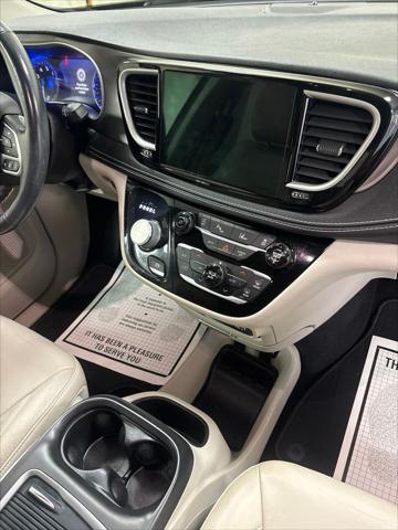 2021 Chrysler Pacifica Touring L