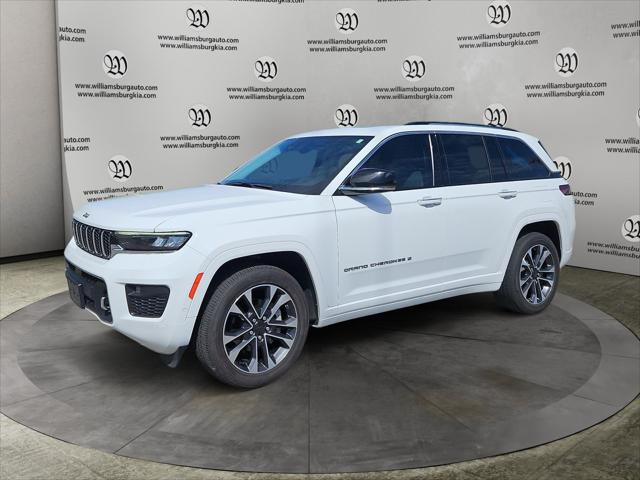 2022 Jeep Grand Cherokee Overland 4x4 2022 Jeep Grand Cherokee Overland 4x4