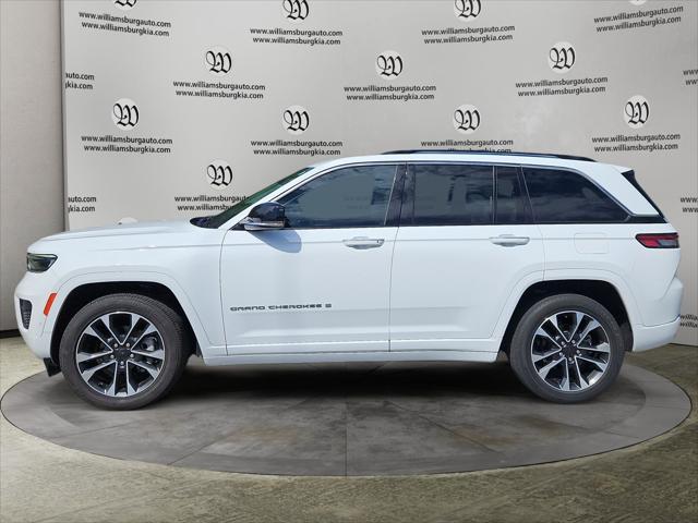 2022 Jeep Grand Cherokee Overland 4x4 2022 Jeep Grand Cherokee Overland 4x4