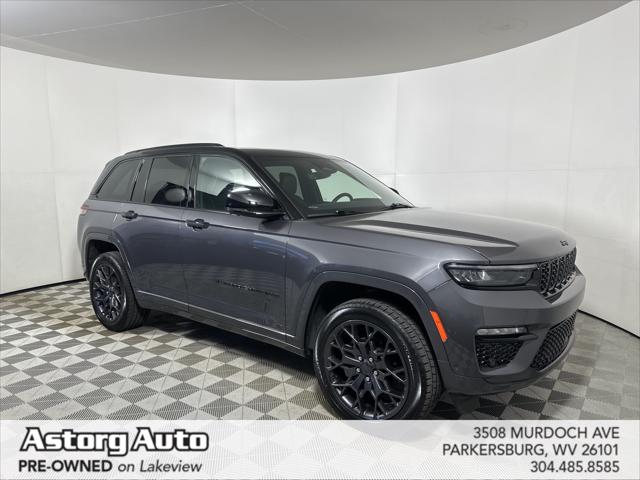 2025 Jeep Grand Cherokee Summit Reserve 4x4 2025 Jeep Grand Cherokee Summit Reserve 4x4
