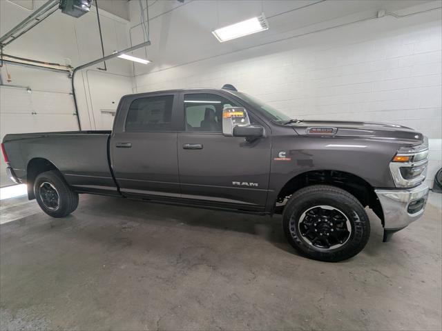 2026 RAM Ram 3500 RAM 3500 LARAMIE CREW CAB 4X4 8 BOX