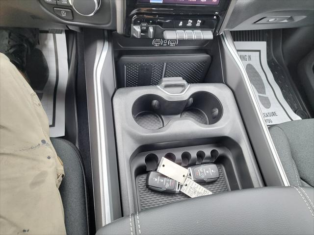 2026 Ram 1500 Big Horn Crew Cab 4x4 57 Box