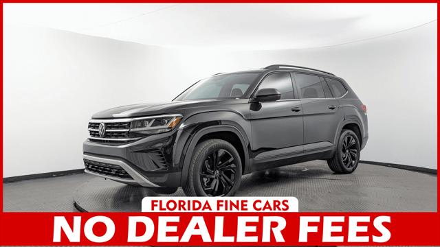 2023 Volkswagen Atlas 3.6L V6 SE w/Technology for sale in , 