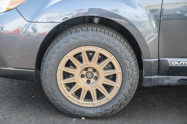 2013 Subaru Outback 3.6R Limited
