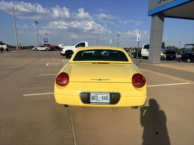 2002 Ford Thunderbird Base