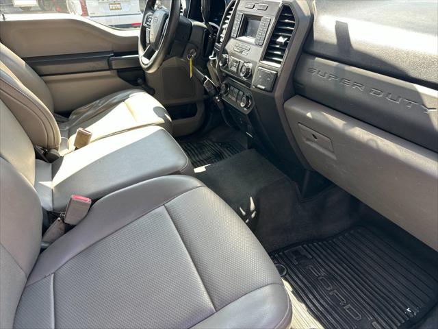 2017 Ford F-550 XL