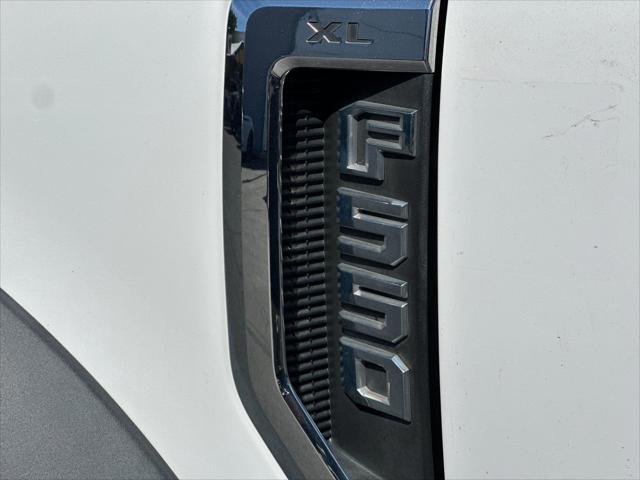 2017 Ford F-550 XL