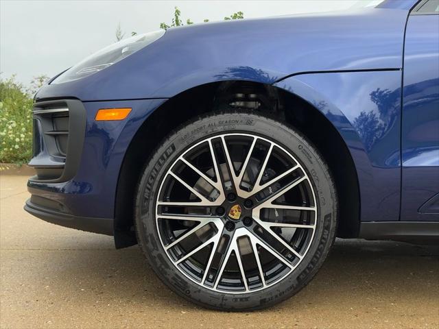 2026 Porsche Macan Unknown