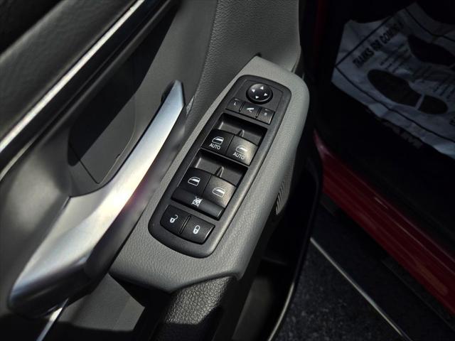2019 Ram 1500 Big Horn/Lone Star Crew Cab 4x4 5'7" Box