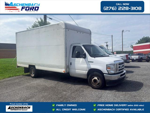 2021 Ford E-350 Cutaway E-350 DRW 176 WB for sale in Wytheville, VA