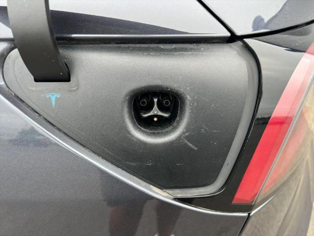 2021 Tesla Model 3 Standard Range Plus Rear-Wheel Drive