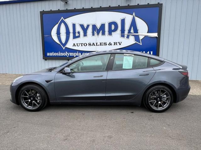 2021 Tesla Model 3 Standard Range Plus Rear-Wheel Drive