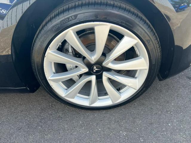 2020 Tesla Model 3 Standard Range Plus Rear-Wheel Drive