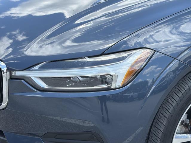 2021 Volvo XC60 T6 Momentum